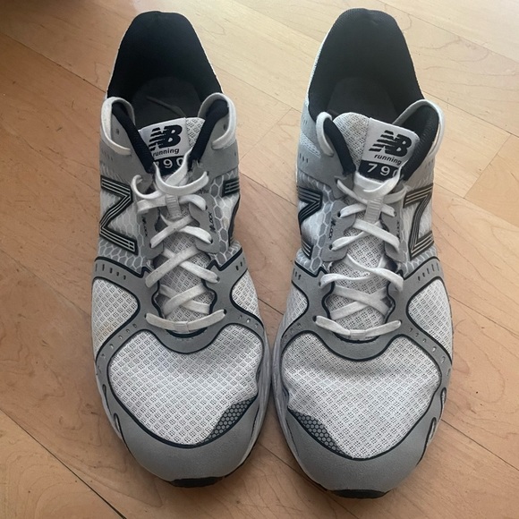 NEW Balance Mens Running 790 Gray Sneakers Size 10.5 NWOT - Picture 4 of 5
